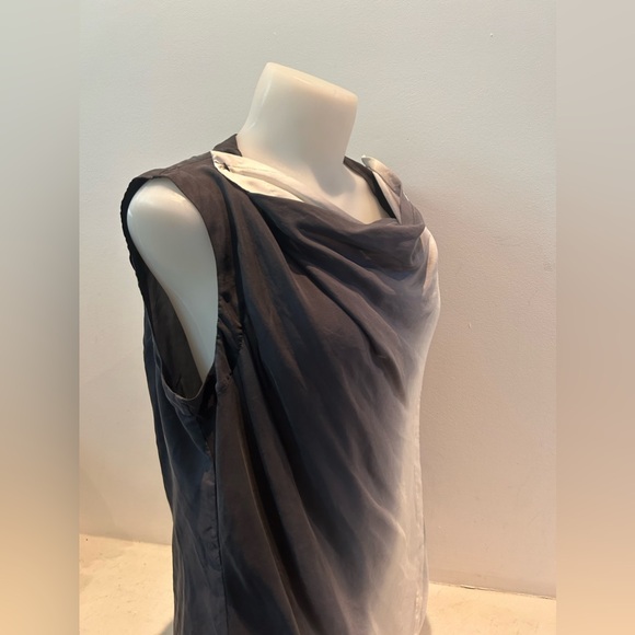 New without tags DKNY silk ombré black and white wrap top. Size small - Picture 3 of 9